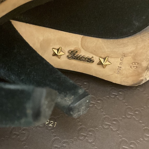 Black suede Gucci’s booties with fringe and tassel 38 - Picture 6 of 7